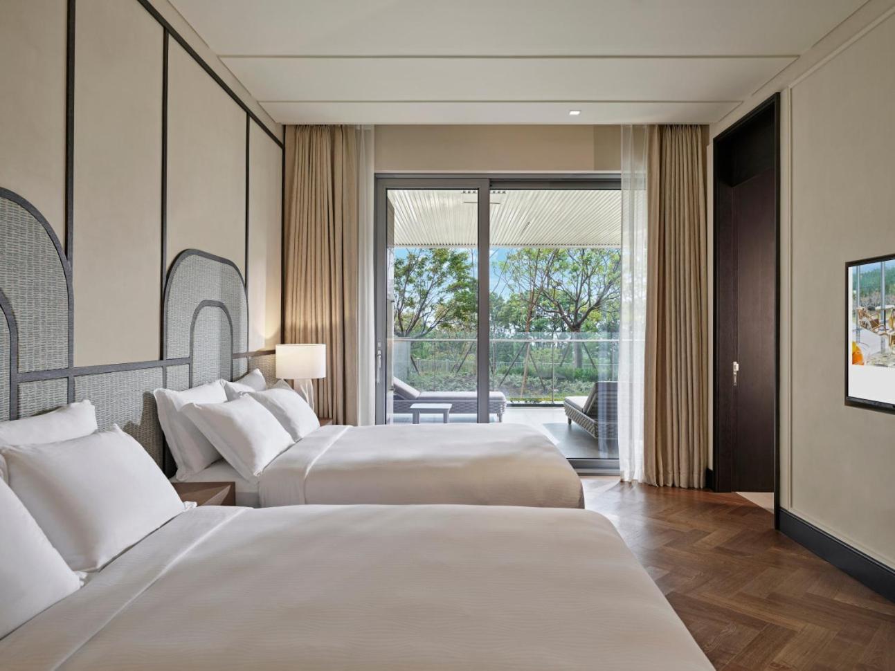Grand Josun Jeju Hotel Seogwipo Exterior photo